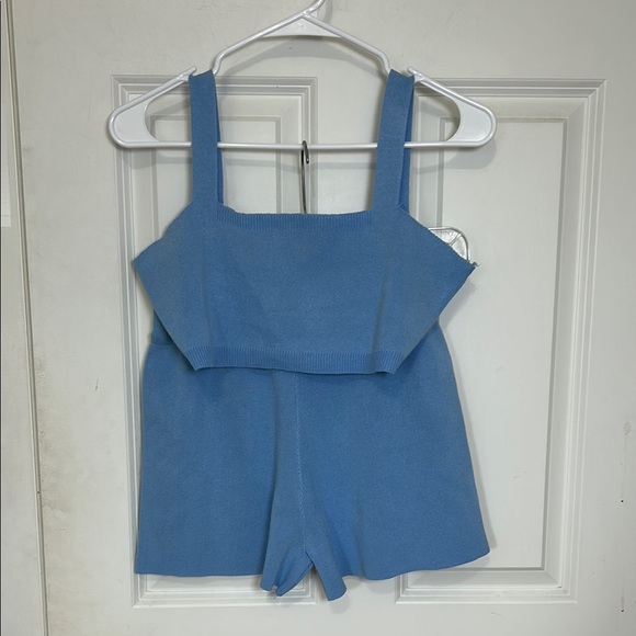 Crop shirt and shorts Knit Sleeveless set size small blue Amazon - Picture 1 of 8